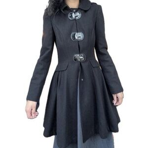 Stylish Black Buckle Coat